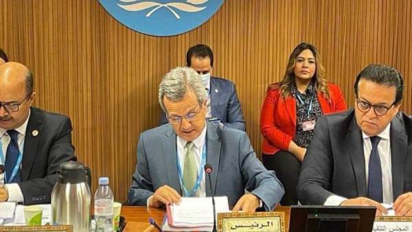 القائم بأعمال وزير الصحة