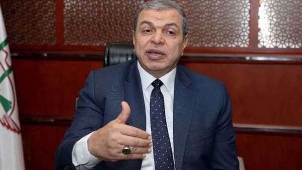 وزير القوى العاملة