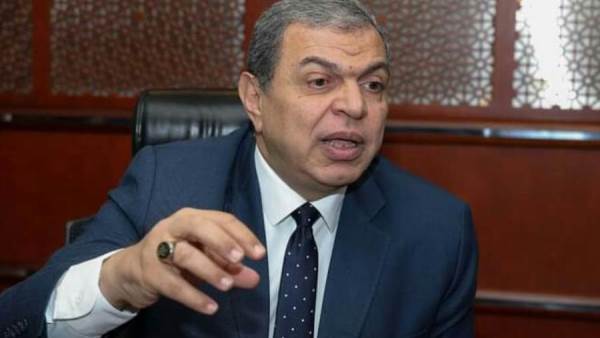 وزير القوي العاملة