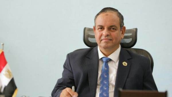 رئيس مصلحة الجمارك الشحات غتوري