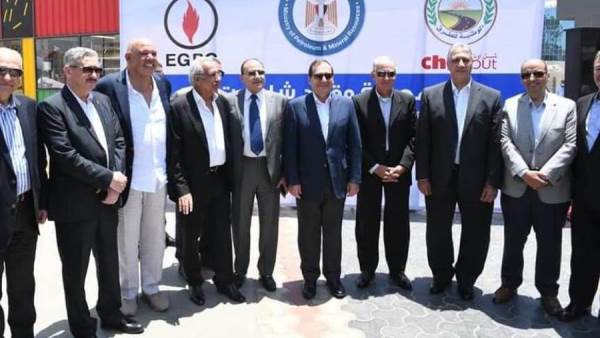 وزير البترول والثروة المعدنية والوفد المرافق له