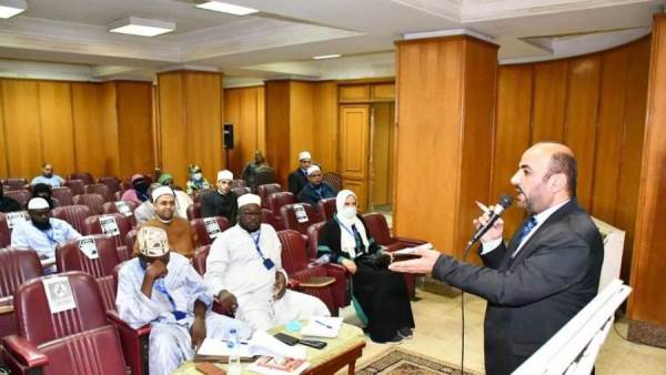 جزء من الندوة