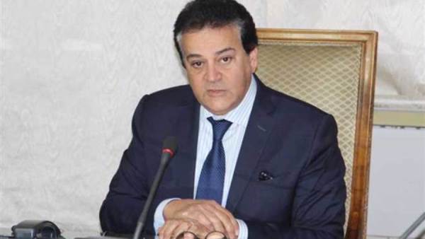 خالد عبد الغفار وزير التعليم العالي القائم بأعمال وزارة الصحة