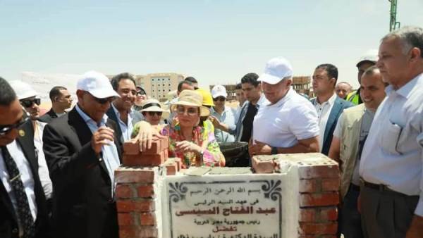 وضع حجر الأساس في محطة الطاقة الشمسية