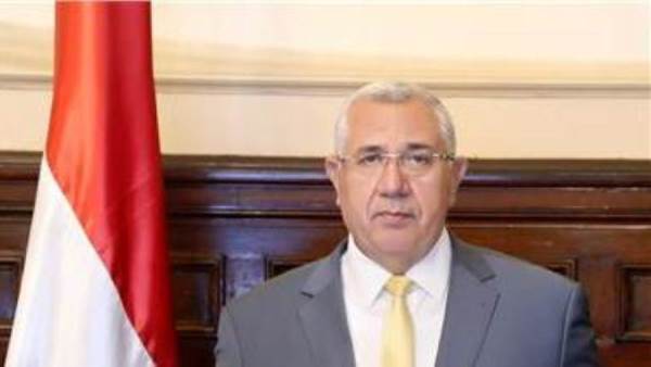 وزير الزراعة واستصلاح الأراضي