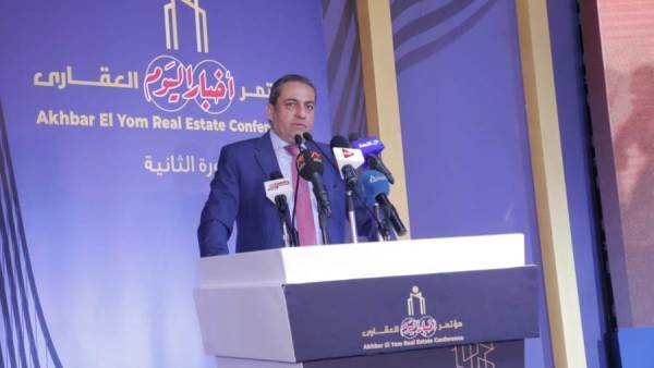خالد عباس