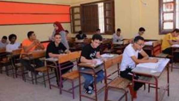 طلاب الثانوية العامة