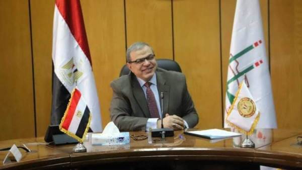 وزير القوى العاملة