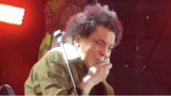 محمد منير