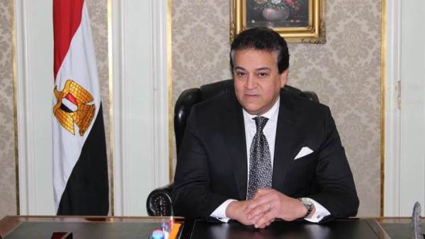 القائم بأعمال وزير الصحة