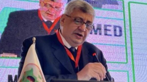 مستشار رئيس الجمهوريه