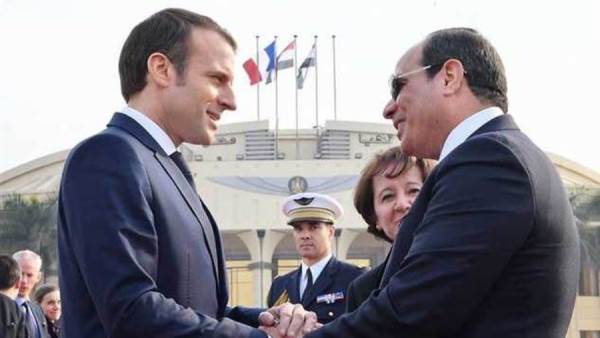 الرئيس السيسي وماكرون