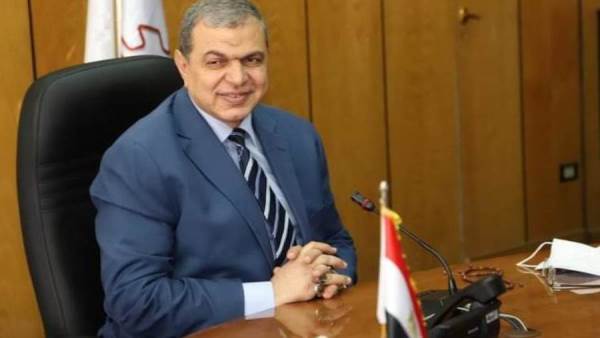 وزير القوى العاملة