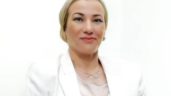 وزيرة البيئة