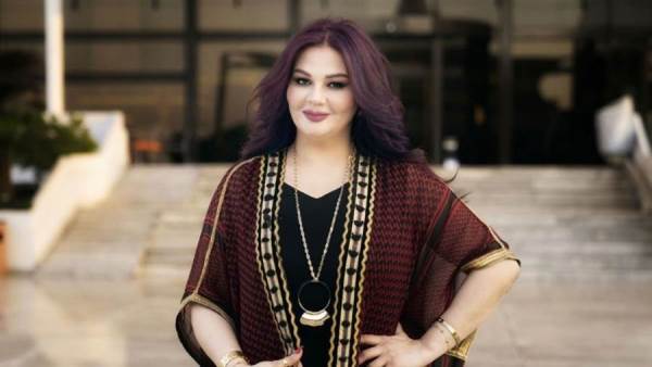 الممثلة العراقية إيناس طالب