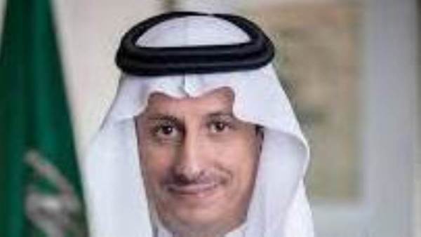 وزير السياحة
