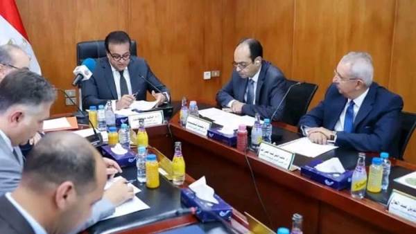 ترأس وزير الصحة اجتماع مجلس إدارة الهيئة العامة للمستشفيات والمعاهد