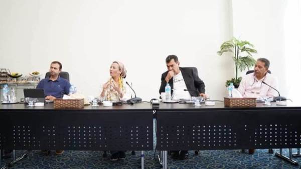 وزيرة البيئة