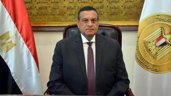 وزير التنمية المحلية