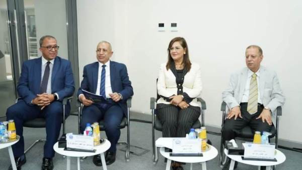 وزيرة التخطيط
