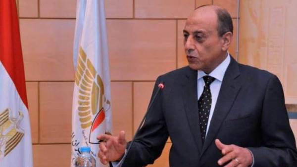 وزير الطيران المدنى