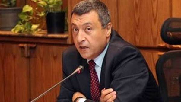 وزير البترول الأسبق