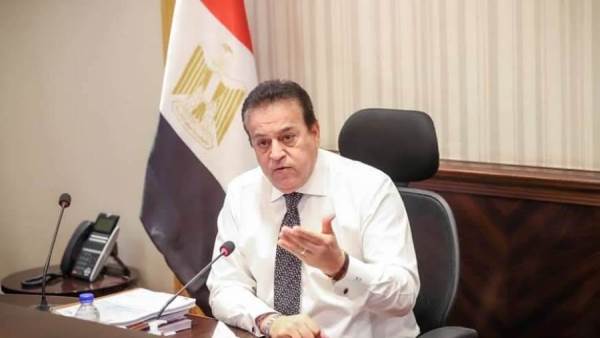 اجتماع وزير الصحة لمناقشة ملفات عمل الوزارة للعام المقبل