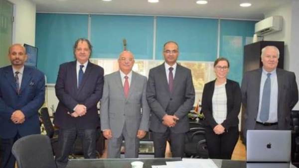نائب وزير الإسكان وممثلي الوكالة الأمريكية