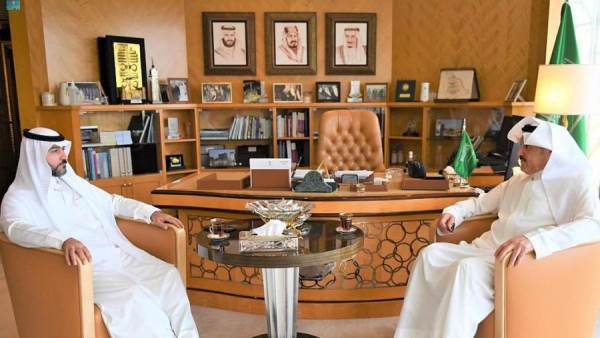 بندر بن أسعد السجان وأسامة بن أحمد نقلي