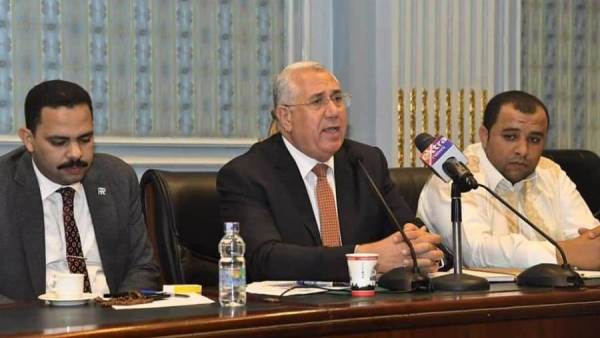 وزير الزراعة
