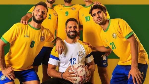 إقالة حسني عبد ربه من منصبه