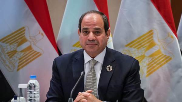 الرئيس السيسي: محاصرة الضغوط الداخلية والخارجية كانت تتطلب دعما شعبيا