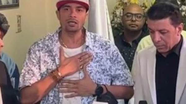 مصطفي كامل وحسن شاكوش