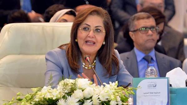 هالة السعيد وزيرة التخطيط