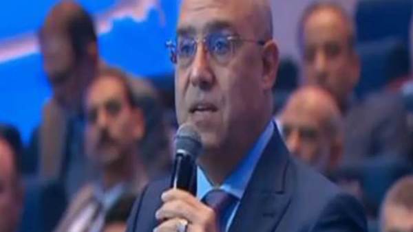 وزير الاسكان