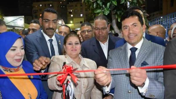 افتتاح وزير الرياضة عدد للمشروعات بالإسكندرية
