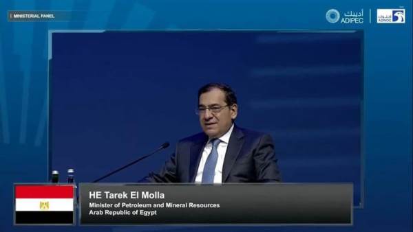 الملا يشارك في معرض ابوظبى الدولى للبترول أديبك 2022