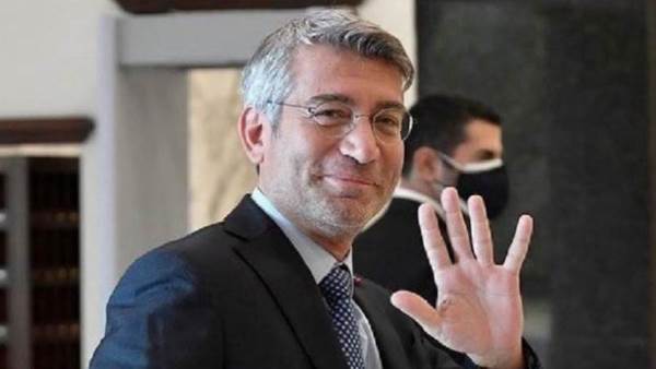 الوزير اللبناني