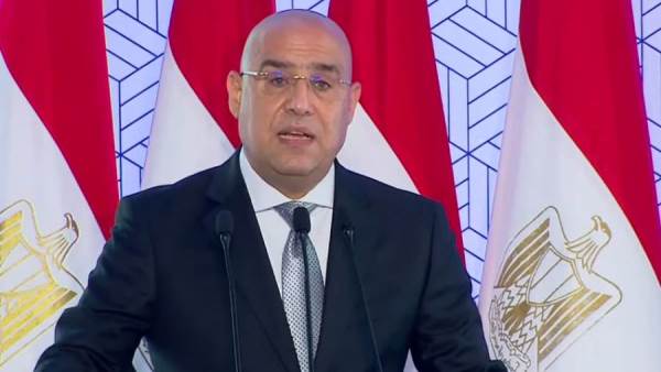 وزير الإسكان يتفقد مشروعات مدينة المنصورة الجديدة