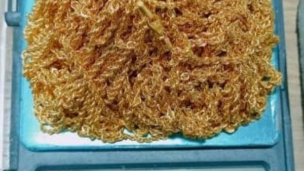 جمارك رفح تضبط محاولة تهريب كمية من المشغولات الذهبية