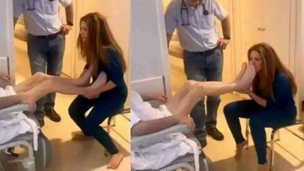 شاكيرا تقبل قدمي والدها