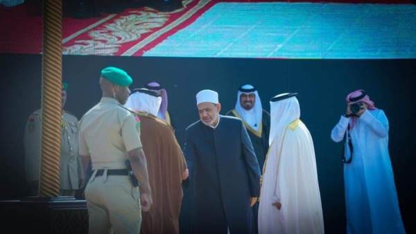 ملك البحرين وفضيلة شيخ الأزهر
