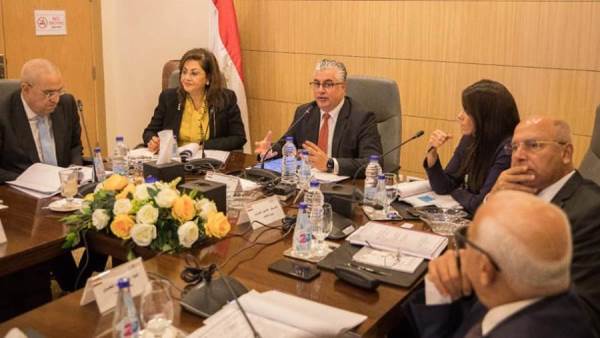 مجلس إدارة هيئة قناة السويس يقر عددا من المشروعات للدفع نحو جذب الاستثمارات