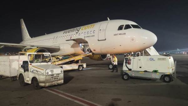 مصر للطيران للخدمات الأرضية تقدم خدماتها لشركة Vueling الأسبانية