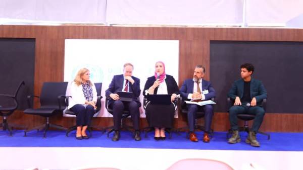 قمة المناخ.. القباج تناقش مدى تأثير تغير المناخ على جودة حياة الأطفال