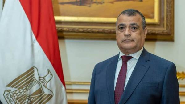 وزير الإنتاج الحربي