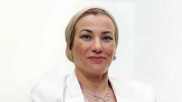 وزيرة البيئة