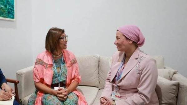 وزيرة البيئة ونائب مدير منظمة الفاو