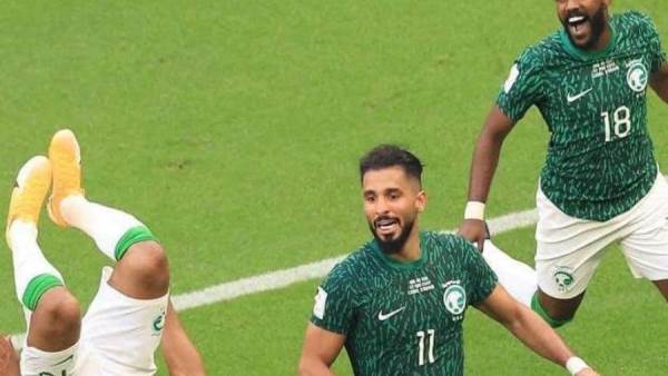 مباراة السعودية والأرجنتين