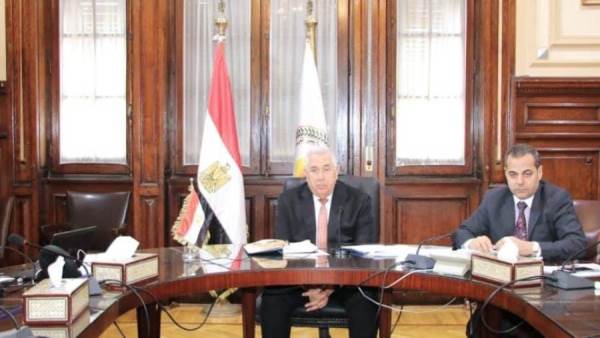 اجتماع وزير الزراعة